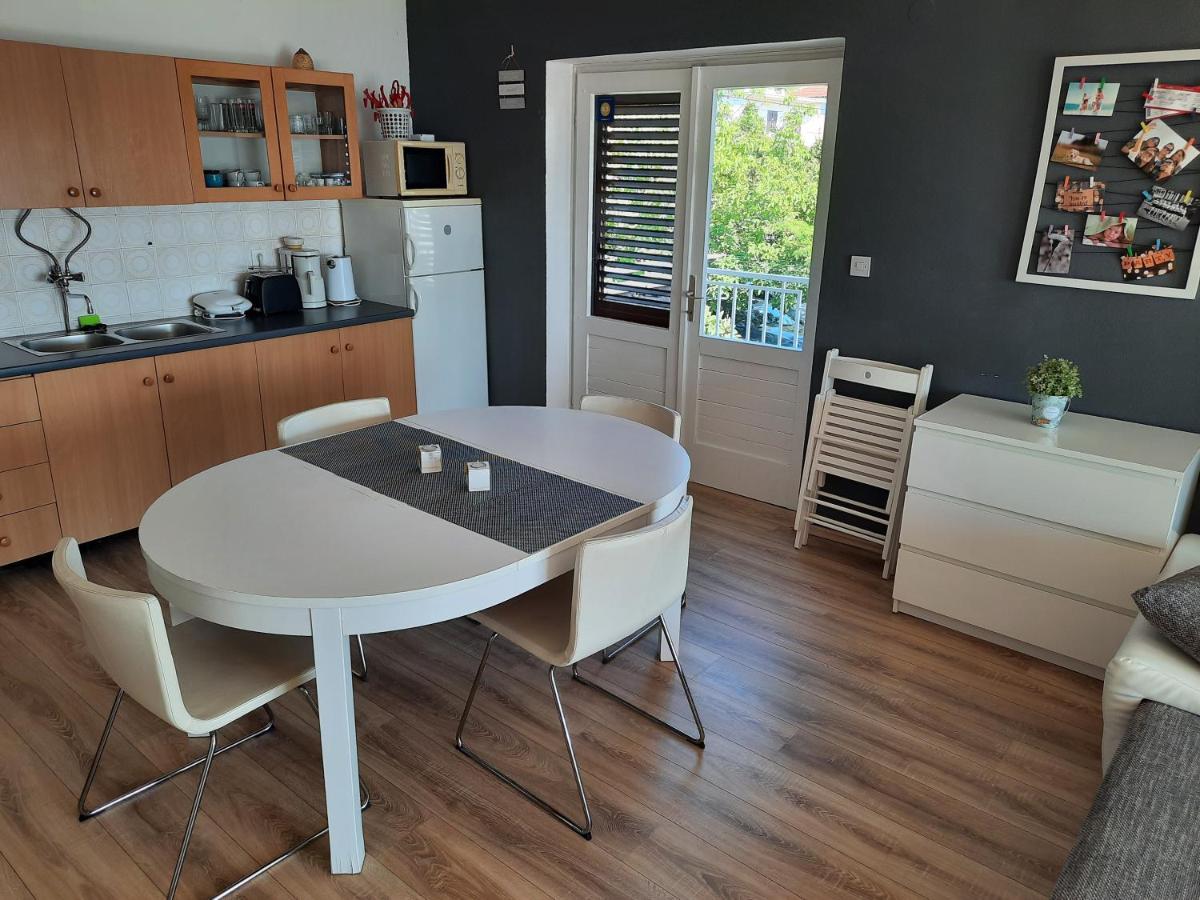 Sea View Nona Apartment 크리크베니카 외부 사진