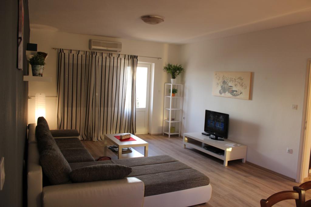 Sea View Nona Apartment 크리크베니카 외부 사진
